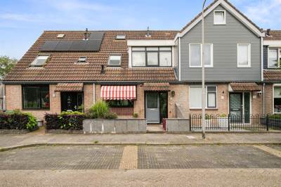Woning Dotterbloemstraat 61 Klaaswaal