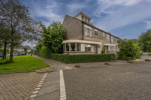 Woning Helen Parkhurstweg 9 Oud-Beijerland