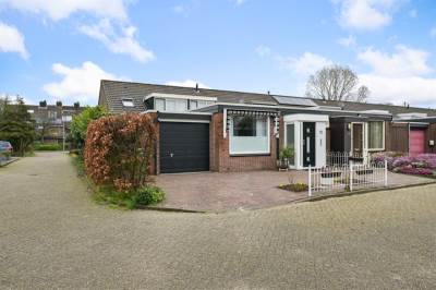 Woning Oosterbeekplantsoen 11 Heemskerk