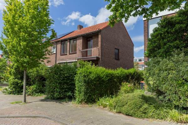 Woning Stoop van Zwijndrechtstraat 3 Zwijndrecht