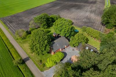 Woning Menneweg 1 Appelscha