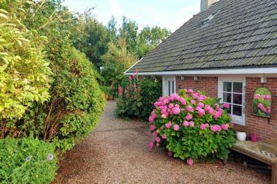 Woning Alddyk 8 Eanjum