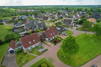 Woning Kloosterveen 19 Surhuisterveen