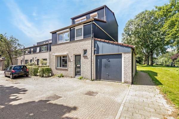 Woning Slechtvalkhof 22 Delft