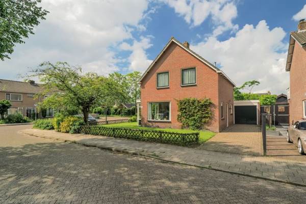 Woning Beatrixstraat 60 Zwaag