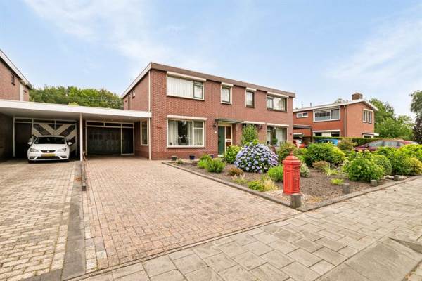 Woning Noorderkeerkring 129 Klazienaveen