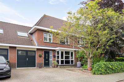 Woning Rigolettosingel 40 Nieuw-Vennep