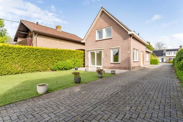 Woning Oudhuijzerweg 37 Wilnis