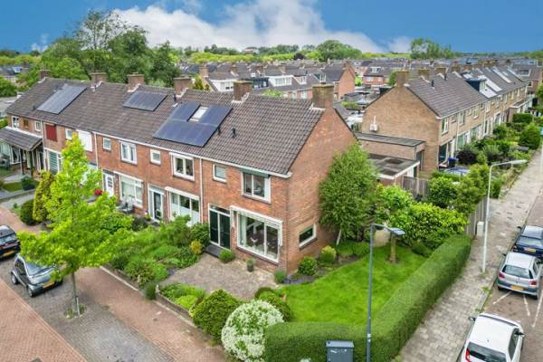 Woning Jan van Polanenstraat 65 Heemskerk