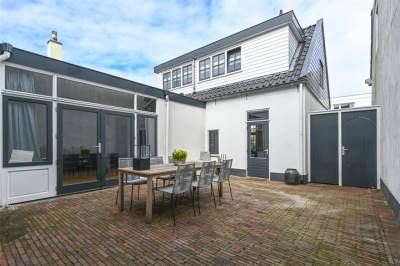 Woning van Ostadestraat 10 Zandvoort