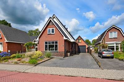 Woning Ferlinge Stasjonsstrjitte 65 De Westereen