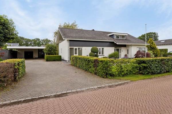 Woning Geert van Woustraat 8 Denekamp