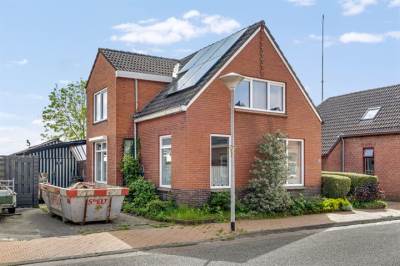 Woning Bergsmastraat 22 Uithuizermeeden