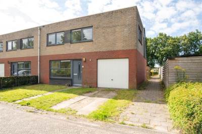 Woning Sneeuwuil 5 Emmen