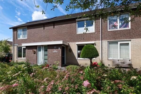 Woning Kamillestraat 3 Alphen aan den Rijn