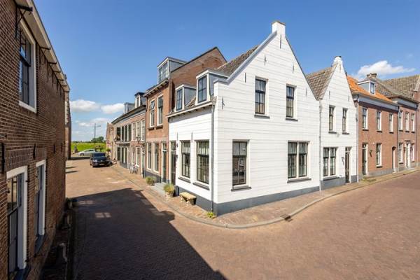 Woning Dam 7 Ameide