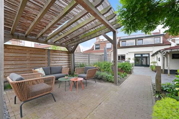 Woning Oranjeplein 19 Oost-Souburg