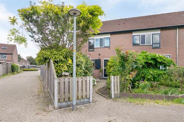 Woning Stellingmolenstraat 61 Almere