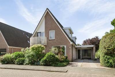 Woning Van Beethovensingel 1 Barendrecht