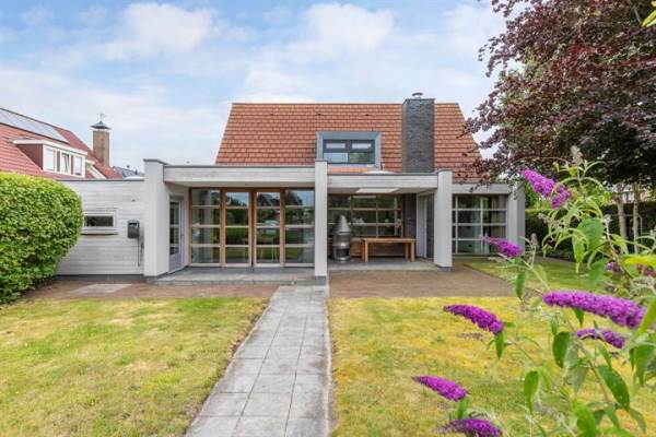 Woning Fluessenstraat 1 Lemmer