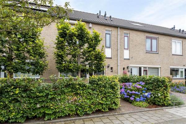 Woning Lucretia van Merkenlaan 9 Veenendaal