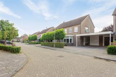 Woning Burgemeester van Claarenbeekstraat 37 Ravenstein