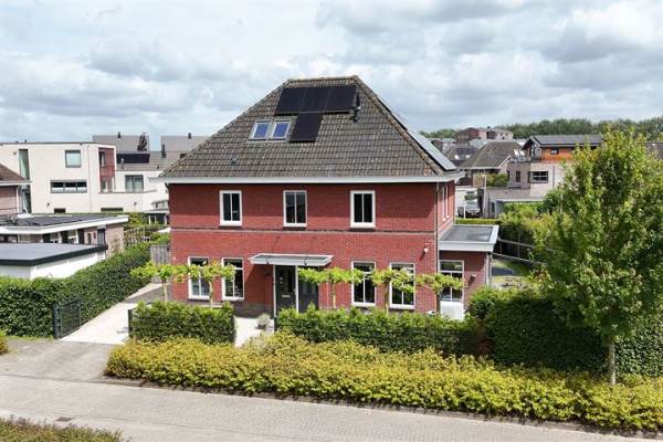 Woning Waterlinie 32 Vijfhuizen