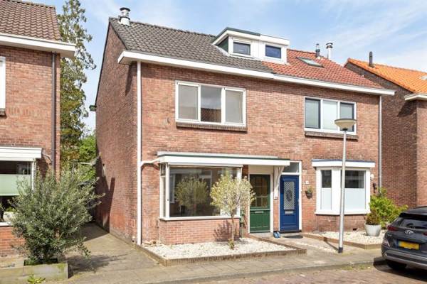 Woning Esdoornstraat 20 Enschede