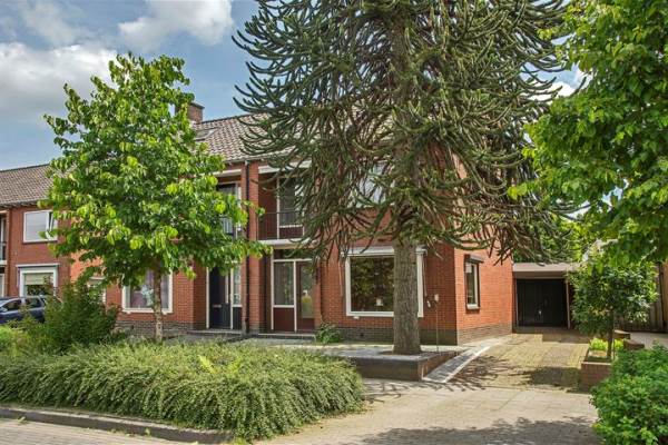 Woning Johan Willem Frisostraat 15 Rijssen