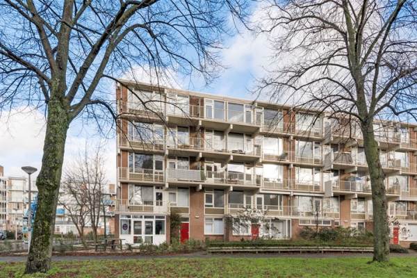 Woning Zilverberg 142 Amsterdam