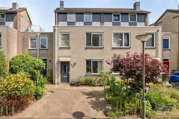 Woning Denpasarstraat 8 Dordrecht