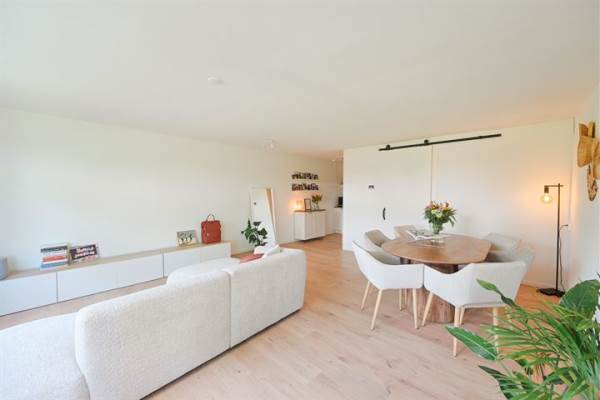 Woning Lokkertsemolenweg 48 Hoogvliet Rotterdam