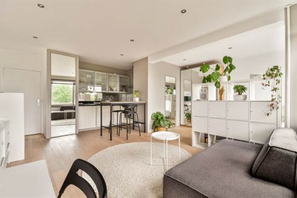 Woning Van Nijenrodeweg 317 Amsterdam