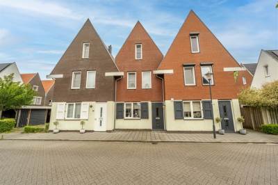 Woning Oogstlaan 14 Puttershoek