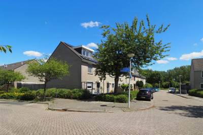 Woning Amandelhof 1 Papendrecht