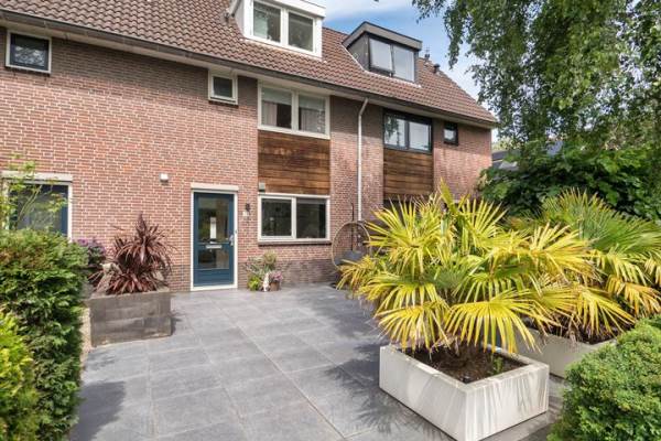 Woning Haya van Somerenstraat 21 Bergen (NH)