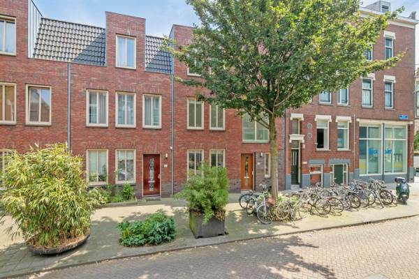 Woning Albregt-Engelmanstraat 74 Rotterdam