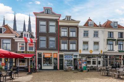 Woning Markt 73 Delft