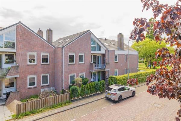 Woning Van Limburg Stirumlaan 24 Hillegom