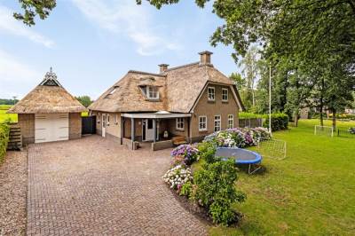 Woning Dúnoardswei 8 Houtigehage