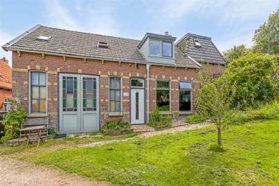 Woning Ds. Schuilingstraat 58 Oudebildtzijl
