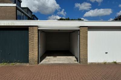 Garage Weigelialaan 22 Pijnacker