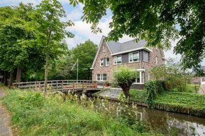 Woning Parallelweg 96 Hardinxveld-Giessendam