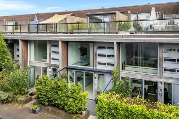 Woning Mattenbiesstraat 131 Amsterdam