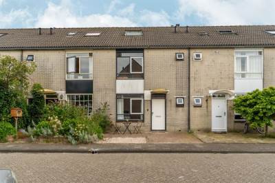 Woning Lenteklokjestraat 13 Almere
