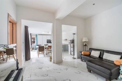 Woning Loosduinseweg 1111 Den Haag