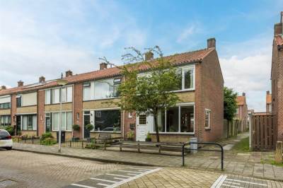 Woning Aalbrecht van Beijerenstraat 16 Hellevoetsluis