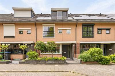 Woning Van Doesburgveld 27 Barendrecht