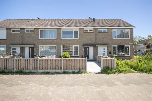 Woning Planetenplein 21 Spijkenisse