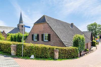 Woning Maasdijk 63 Wijk en Aalburg